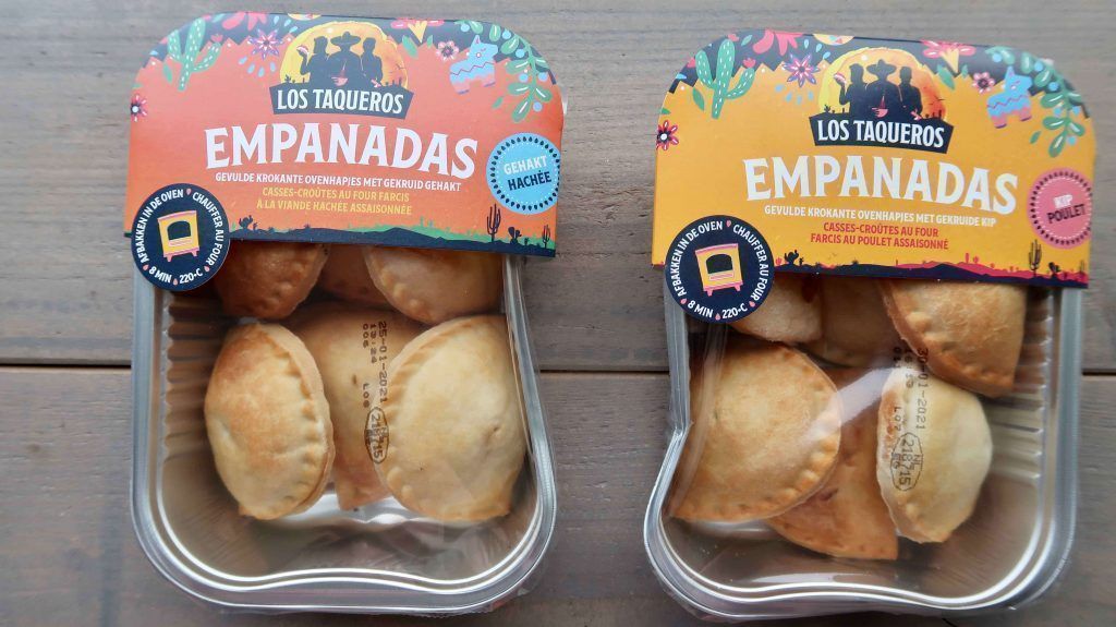Mexican appetizers and cheese empenadas recipe
